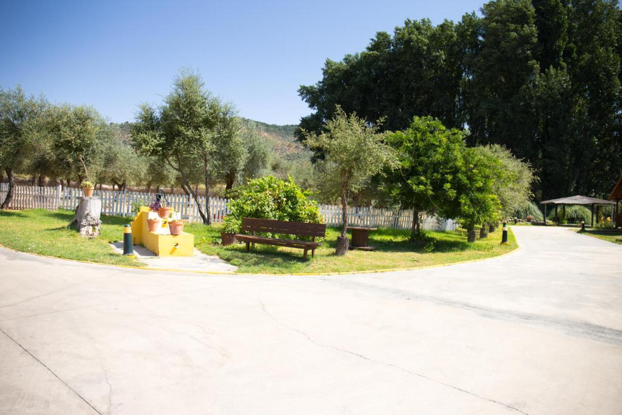 El Venero De Mostoles Constantina Luaran gambar